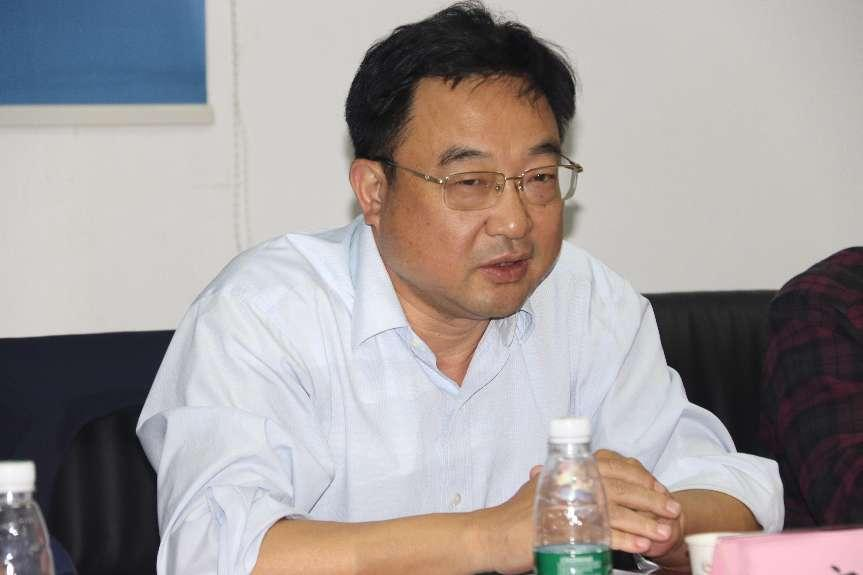 湘南學(xué)院鄒宏如書記蒞臨深圳沃飛科技有限公司考察指導(dǎo)。